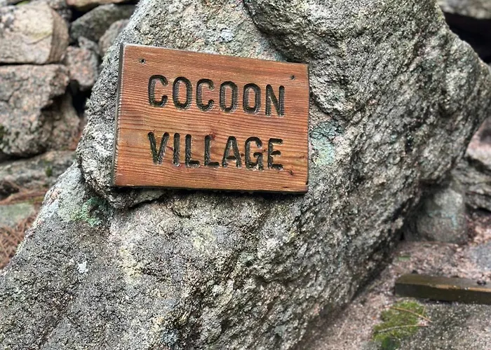 Lyxtält Cocoon Village *